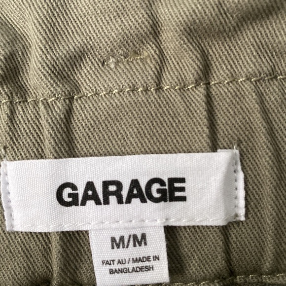 NWT Khaki green high waist shorts size M - Picture 2 of 4